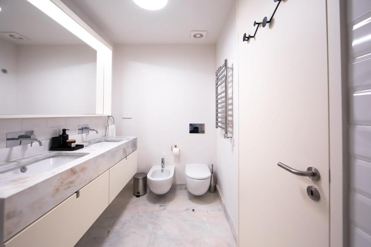 Brand New & Spacious 2Bdr Apartment By Lovelystay 리스본 외부 사진